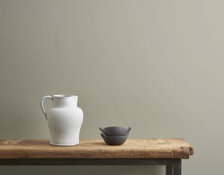 Cotswold Green Paint