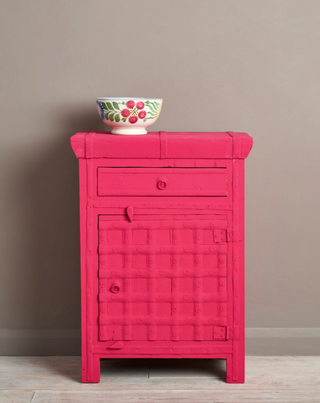 Capri Pink Paint