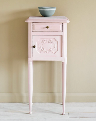 Antionette Paint