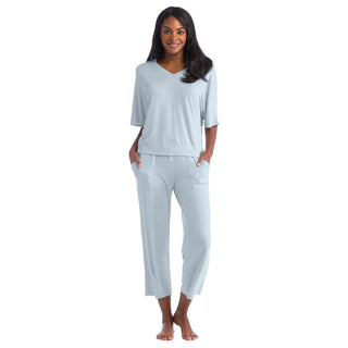 Dream Relaxed V-Neck with Capri Lounge Set