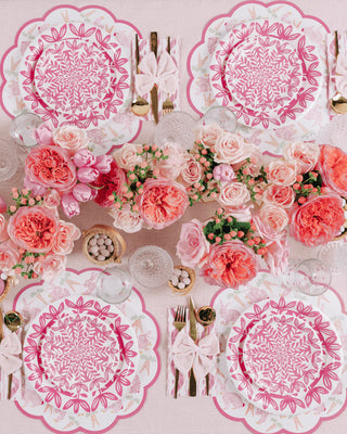 Scalloped Paper Placemats