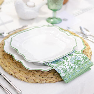 Floral Pattern Napkins Set of 4