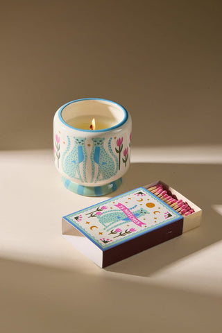 A Dopo Blue Cheetah matches with candle