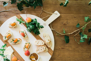 White Round Mod Charcuterie Board