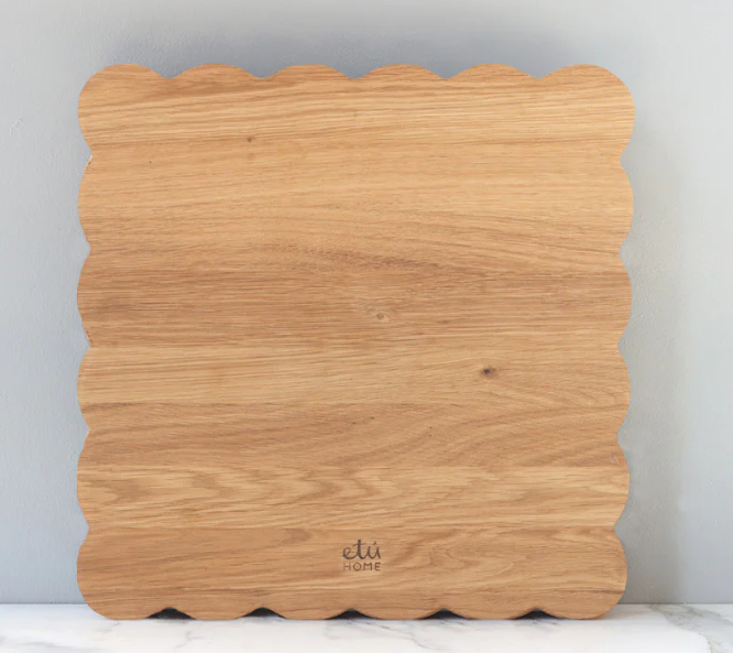 Square Scalloped Cutting Board