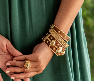 L'Amour Toujours Hinged Bangle Bracelet