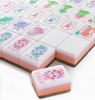 Pearlescent Mahjong Tiles