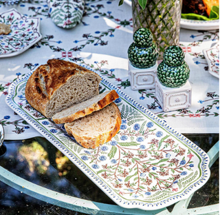 Villa Seville Hostess Tray 15"