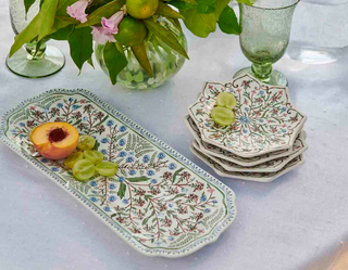 Villa Seville Platter 17"
