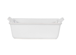 Berry & Thread Whitewash Baker