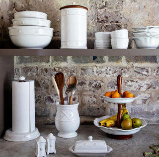 Berry and Thread Whitewash Paper Towel Holder