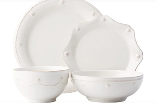 Berry and Thread 4 Piece Place Setting (Whitewash)