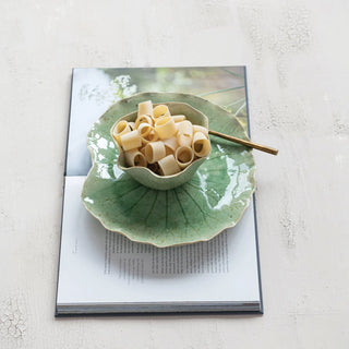 Stoneware Water Lily Shaped Plate with Bowl
