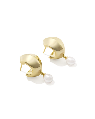 Oakland Pearl Huggie Earrings - Gold / Freshwater Pearl