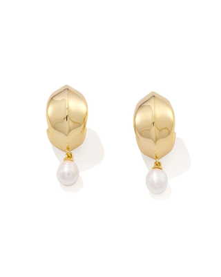 Oakland Pearl Huggie Earrings - Gold / Freshwater Pearl