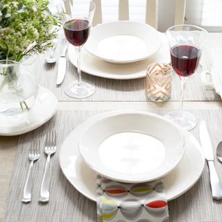 Lastra White Dinner Plate