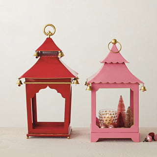 Metal Scalloped Lanterns