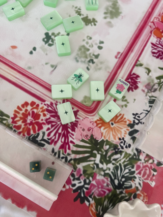 Harriet Always Brags About Her Garden Mahjong Mat