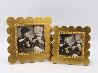 Scalloped Gold Leaf Frame