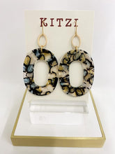 Nia Acrylic Drop Earrings