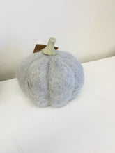 Mini Wool Pumpkin